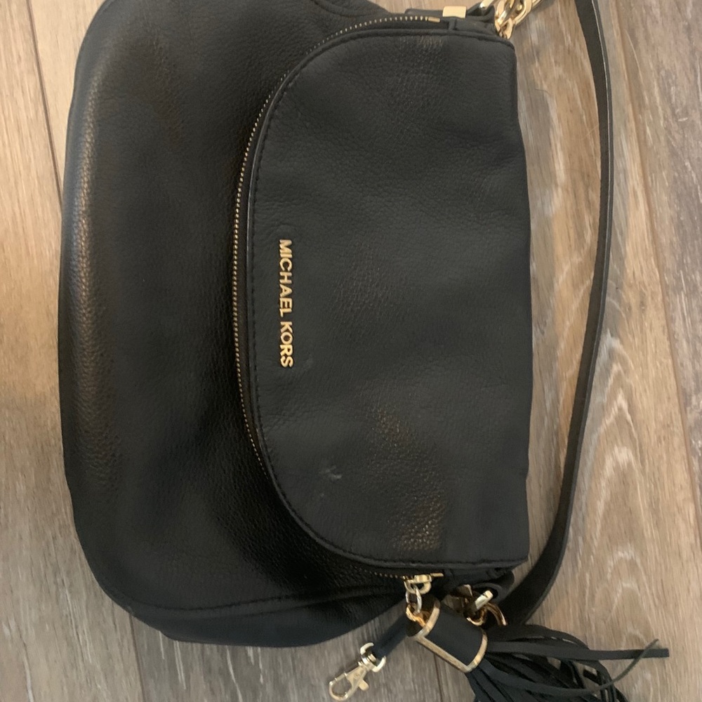 Micheal Kors purse